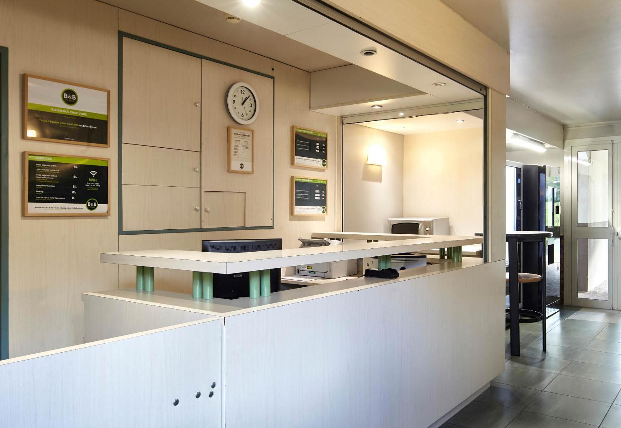 B&B Hotel Saclay Εξωτερικό φωτογραφία