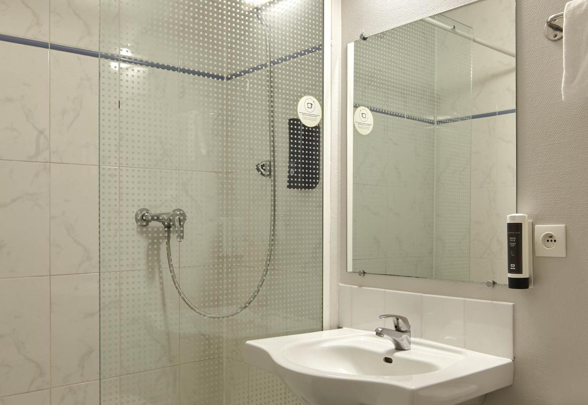 B&B Hotel Saclay Εξωτερικό φωτογραφία